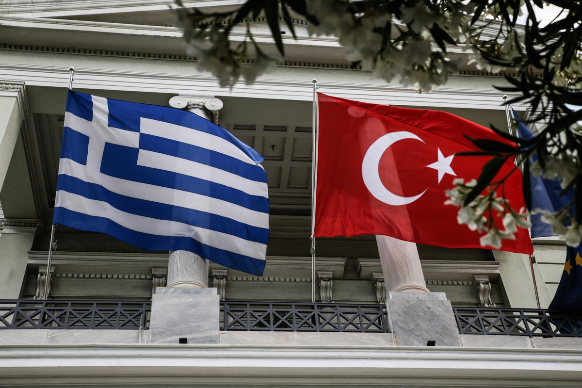 Greece’s Minister of Foreign Affairs, Nikos Dendias, meets the Foreign Minister of Turkey Mevlüt Çavuşoğlu, at the Ministry for Foreign Affairs, in Athens, Greece, May 31, 2021. / Συνάντηση του Υπουργού Εξωτερικών Νίκου Δένδια με τον Υπουργό Εξωτερικών της Τουρκίας, Μεβλούτ Τσαβούσογλου, υπουργείο Εξωτερικών, Αθήνα, Ελλάδα, 31 Μαΐου 2021.