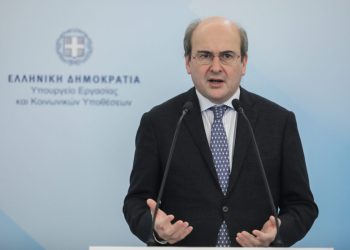 Παρουσίαση του νομοσχεδίου για τη μεταρρύθμιση των πολιτικών απασχόλησης και την αναβάθμιση του συστήματος κατάρτισης σε διαδικτυακή συνέντευξη Τύπου από τον υπουργό Εργασίας και Κοινωνικών Υποθέσεων, Κωστή Χατζηδάκη, Πέμπτη 10 Μαρτίου 2022.
(ΓΙΑΝΝΗΣ ΠΑΝΑΓΟΠΟΥΛΟΣ/EUROKINISSI)