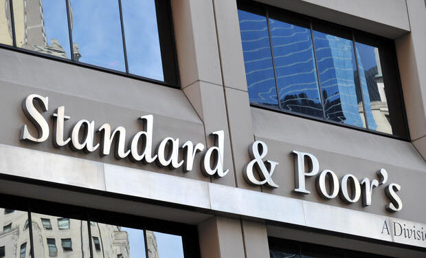 Standard & Poor's headquarters in the financial district of New York on August 6, 2011. The United States' credit rating was cut for the first time ever August 5 when Standard and Poor's lowered it from triple-A to AA+, citing the country's looming deficit burden and weak policy-making process. AFP PHOTO/Stan HONDA